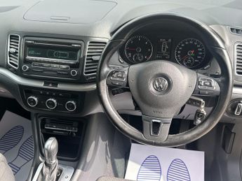 VOLKSWAGEN SHARAN SE TDI DSG 2.0 SE TDI DSG 5DR Semi Automatic