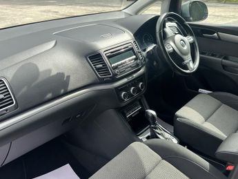 VOLKSWAGEN SHARAN SE TDI DSG 2.0 SE TDI DSG 5DR Semi Automatic