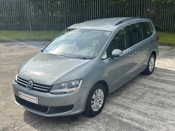 VOLKSWAGEN SHARAN SE TDI DSG 2.0 SE TDI DSG 5DR Semi Automatic
