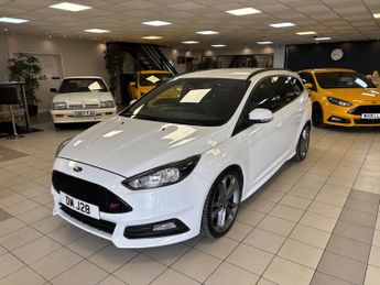 Ford Focus 2.0 ST-2 5DR Manual
