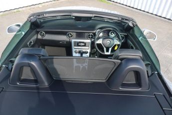 MERCEDES-BENZ SLK SLK250 CDI BLUEEFFICI 2.1 SLK250 CDI BLUEEFFICIENCY AMG SPORT 2DR Automatic
