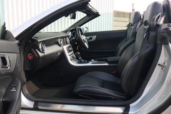 MERCEDES-BENZ SLK SLK250 CDI BLUEEFFICI 2.1 SLK250 CDI BLUEEFFICIENCY AMG SPORT 2DR Automatic