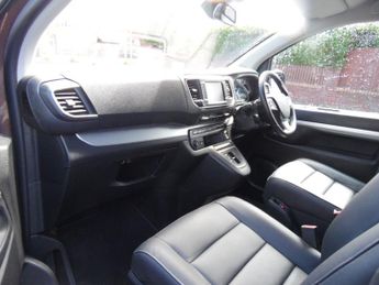 PEUGEOT TRAVELLER BUSINESS VIP 5DR AUTOMATIC