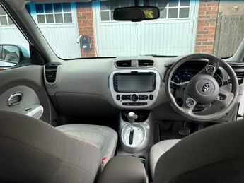 KIA SOUL EV ELECTRIC HATCHBAC EV 5DR Automatic