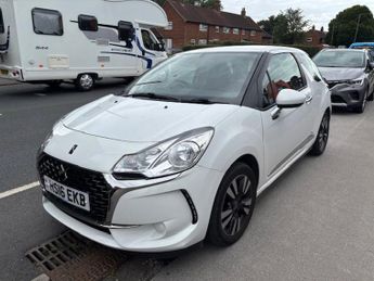 DS 3 1.2 PURETECH CHIC 3DR Manual