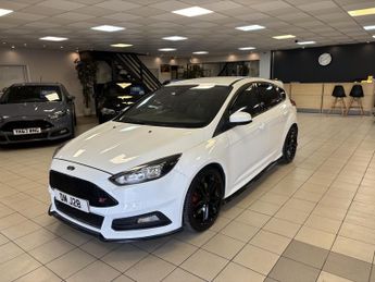 Ford Focus 2.0 ST-2 5DR Manual