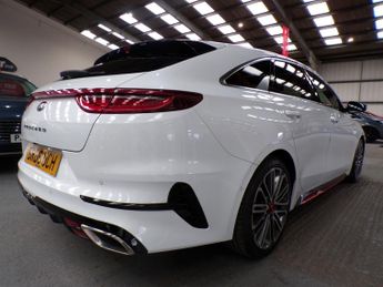 KIA PROCEED GT ISG 1.6 GT ISG 5DR Semi Automatic
