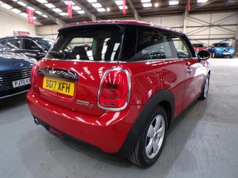MINI HATCH COOPER D 1.5 COOPER D 3DR Automatic
