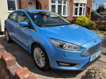 Ford Focus 1.5 TITANIUM X 5DR Manual