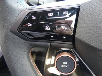 CUPRA TAVASCAN V1 5DR AUTOMATIC