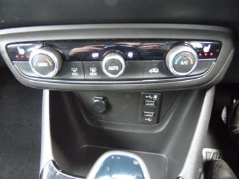 VAUXHALL CROSSLAND 1.2 ELITE EDITION 5DR AUTOMATIC