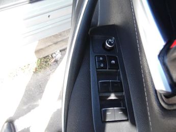 TOYOTA COROLLA 1.8 ICON 5DR CVT