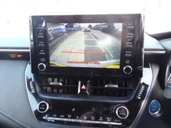 TOYOTA COROLLA 1.8 ICON 5DR CVT