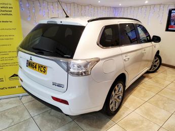 MITSUBISHI OUTLANDER 2.0 PHEV 4H 5DR CVT