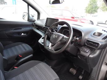 VAUXHALL COMBO LIFE ENERGY S/S 1.2 ENERGY S/S 5DR Automatic