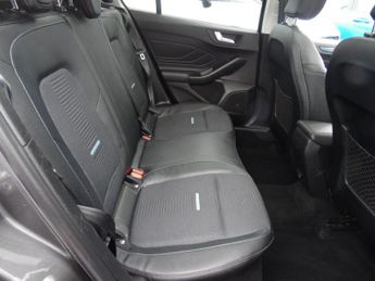 FORD FOCUS 1.0 X 5DR AUTOMATIC