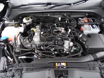 FORD FOCUS 1.0 X 5DR AUTOMATIC