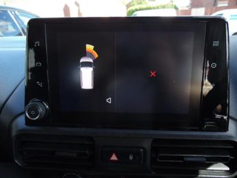 VAUXHALL COMBO LIFE 1.2 ENERGY S/S 5DR AUTOMATIC