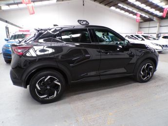 NISSAN JUKE DIG-T N-CONNECTA DCT 1.0 DIG-T N-CONNECTA DCT 5DR Semi Automatic