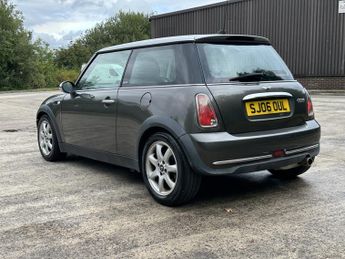 MINI HATCH COOPER PARK LANE 1.6 COOPER PARK LANE 3DR Manual