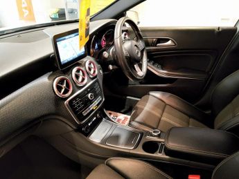 MERCEDES-BENZ A-CLASS A 200 SPORT EDITI 1.6 A 200 SPORT EDITION 5DR Automatic