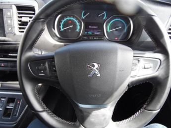 PEUGEOT TRAVELLER BUSINESS VIP 5DR AUTOMATIC