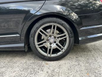 MERCEDES-BENZ C-CLASS C220 CDI BLUEEFFI 2.1 C220 CDI BLUEEFFICIENCY SPORT 5DR Automatic
