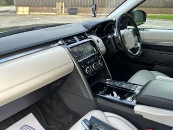 LAND ROVER DISCOVERY TD6 FIRST EDITI 3.0 TD6 FIRST EDITION 5DR Automatic