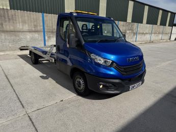 Iveco Daily 2.3 35S14B recovery truck lwb
