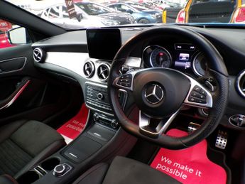 MERCEDES-BENZ GLA-CLASS GLA 220 D 4MATI 2.1 GLA 220 D 4MATIC AMG LINE PREMIUM 5DR Semi Automatic