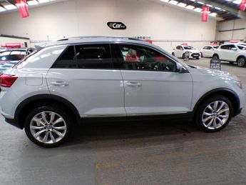 VOLKSWAGEN T-ROC SEL TSI EVO DSG 1.5 SEL TSI EVO DSG 5DR Semi Automatic