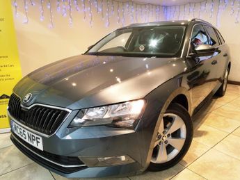 Skoda Superb 2.0 SE BUSINESS TDI 5DR Manual