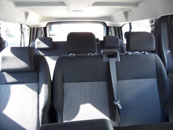 VAUXHALL VIVARO LIFE COMBI L 6DR AUTOMATIC