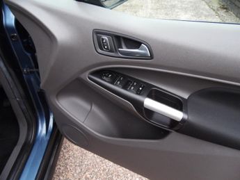 FORD GRAND TOURNEO CONNECT 1.5 TITANIUM TDCI 5DR AUTOMATIC