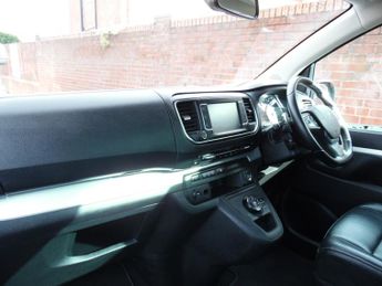 PEUGEOT TRAVELLER 2.0 BLUEHDI S/S ALLURE 5DR AUTOMATIC