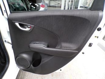 HONDA JAZZ I-VTEC ES PLUS 1.3 I-VTEC ES PLUS 5DR CVT