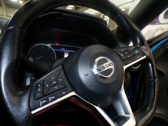 NISSAN JUKE DIG-T TEKNA DCT 1.0 DIG-T TEKNA DCT 5DR Semi Automatic