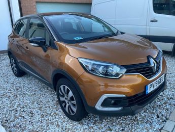 Renault Captur 1.5 PLAY DCI 5DR Manual