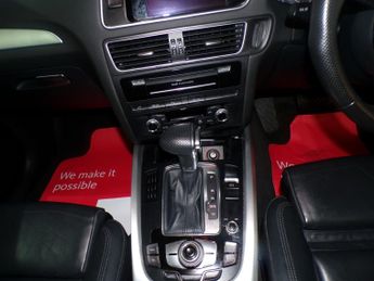 AUDI Q5 TDI QUATTRO S LINE PLU 2.0 TDI QUATTRO S LINE PLUS 5DR Semi Automatic
