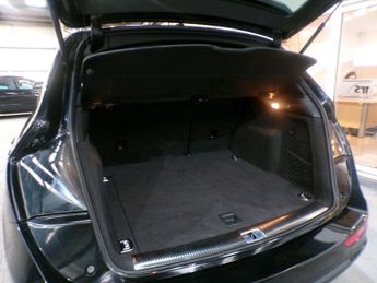 AUDI Q5 TDI QUATTRO S LINE PLU 2.0 TDI QUATTRO S LINE PLUS 5DR Semi Automatic