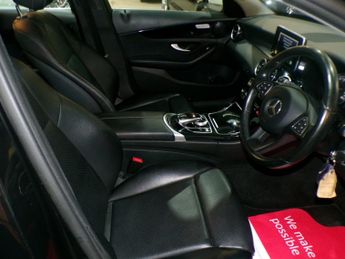 MERCEDES-BENZ C-CLASS C200 D SE EXECUTI 1.6 C200 D SE EXECUTIVE 4DR Automatic