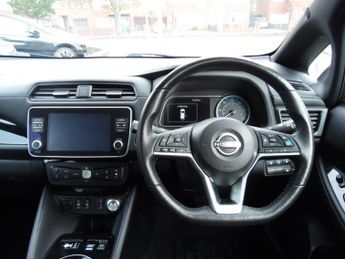 NISSAN LEAF TEKNA 5DR AUTOMATIC