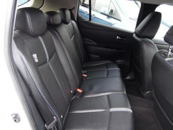 NISSAN LEAF TEKNA 5DR AUTOMATIC