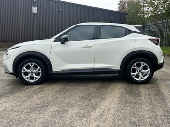 NISSAN JUKE DIG-T ACENTA DCT HAT 1.0 DIG-T ACENTA DCT 5DR Semi Automatic