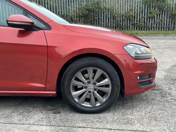 VOLKSWAGEN GOLF SE TDI BLUEMOTION TE 1.6 SE TDI BLUEMOTION TECHNOLOGY DSG 5DR Semi Automatic