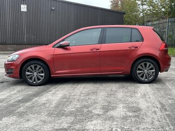 VOLKSWAGEN GOLF SE TDI BLUEMOTION TE 1.6 SE TDI BLUEMOTION TECHNOLOGY DSG 5DR Semi Automatic