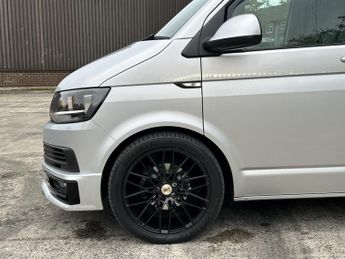 VOLKSWAGEN Transporter T6 T6 2.0 Tdi dsg