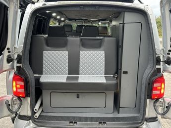 VOLKSWAGEN Transporter T6 T6 2.0 Tdi dsg