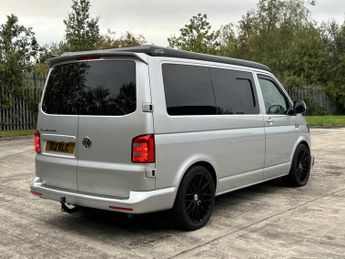 VOLKSWAGEN Transporter T6 T6 2.0 Tdi dsg
