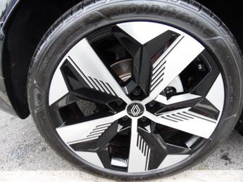 RENAULT MEGANE TECHNO  COMFORT RANGE 5DR AUTOMATIC